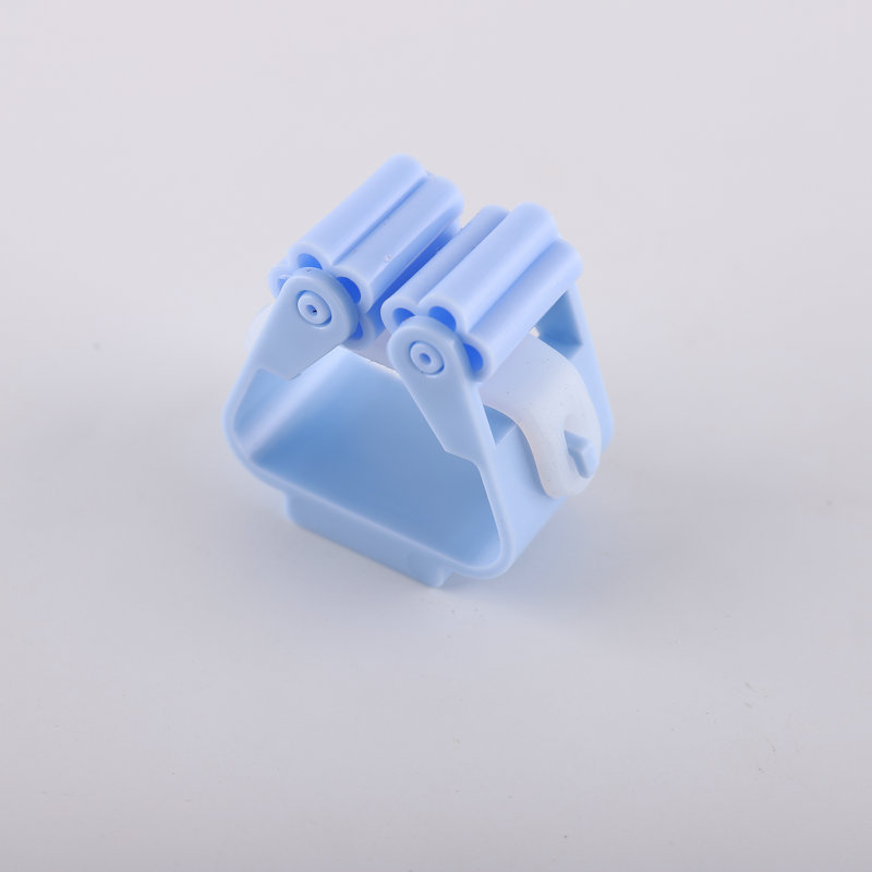 Crochets adhésifs multi-usages, support de rangement mural pour balai, crochet de cintre pour brosse à balai, crochets solides pour la cuisine et la salle de bains