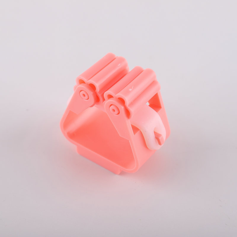 Crochets adhésifs multi-usages, support de rangement mural pour balai, crochet de cintre pour brosse à balai, crochets solides pour la cuisine et la salle de bains