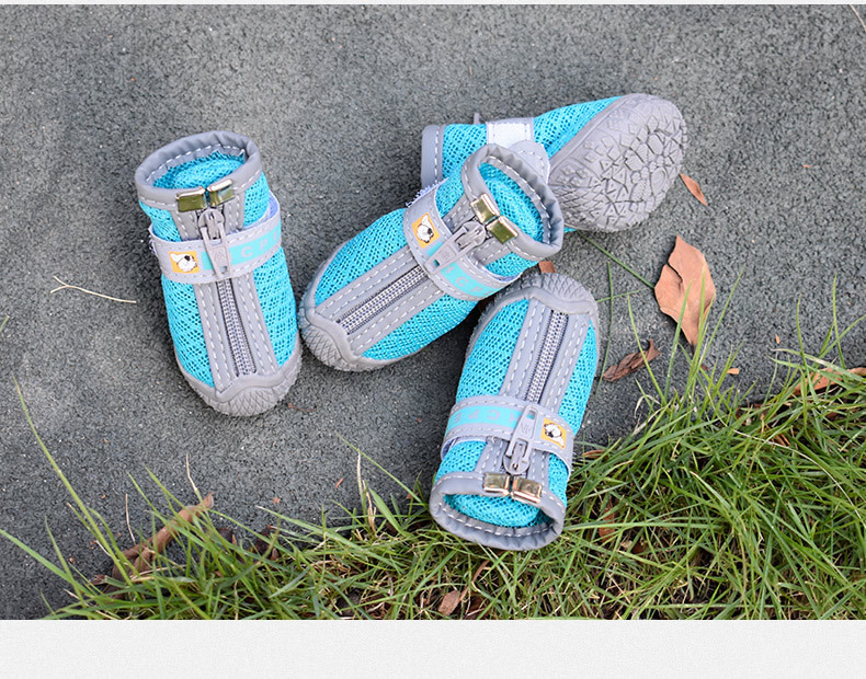 Chaussures réfléchissantes et imperméables pour chien, lot de 4 pièces, bottines chaudes, antidérapantes, idéales pour la neige et la pluie