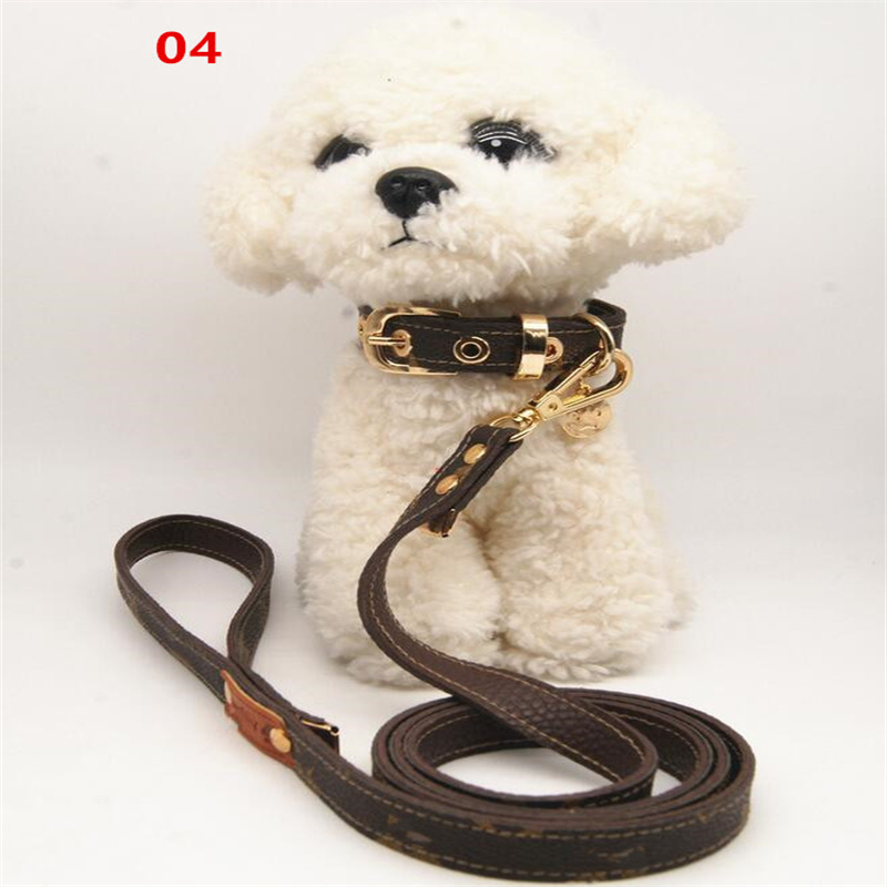 Collier en cuir à carreaux