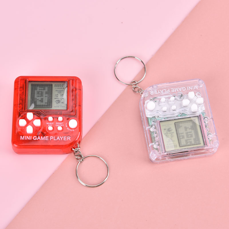 Porte-clés avec Mini Console de jeux vidéo rétro Portable, avec 26 jeux classiques intégrés, batterie incluse